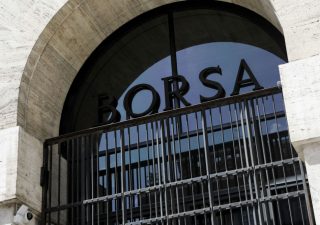 Borse: liquidità investitori ai livelli più alti da 11 settembre 2001