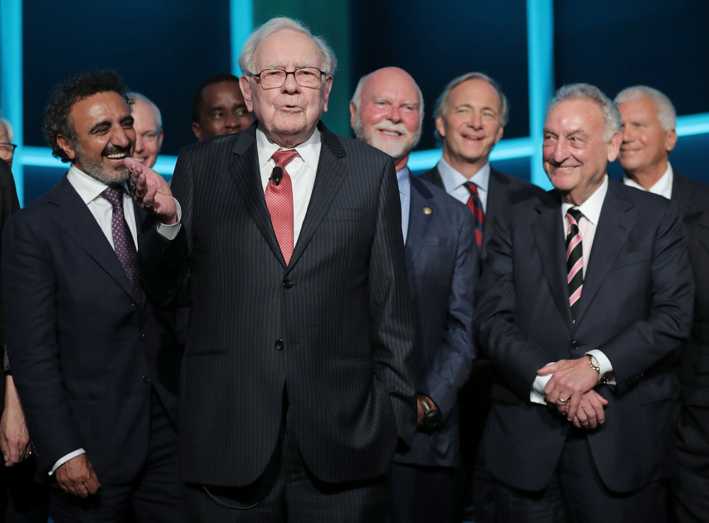 Buffett: “l’inflazione imbroglia tutti”, ecco che cosa ha detto all’assemblea della Berkshire