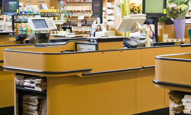 I supermercati minacciano di non prendere più i buoni pasto. E non solo loro