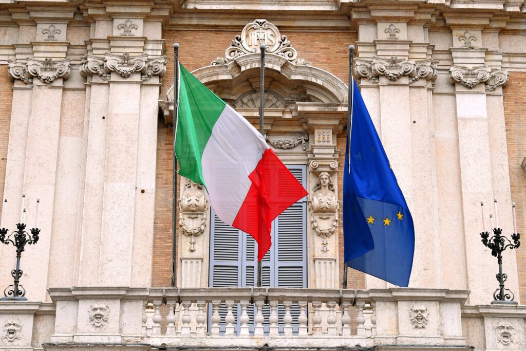 In Italia deficit eccessivo, l’Ue preme sulle riforme del governo