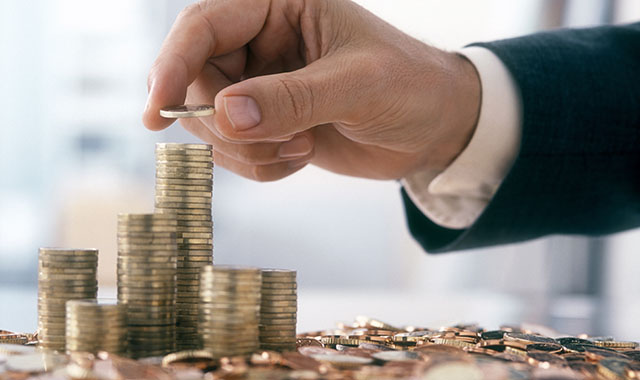 Risparmio gestito, la raccolta netta gira in negativo ad aprile: -1,9 mld