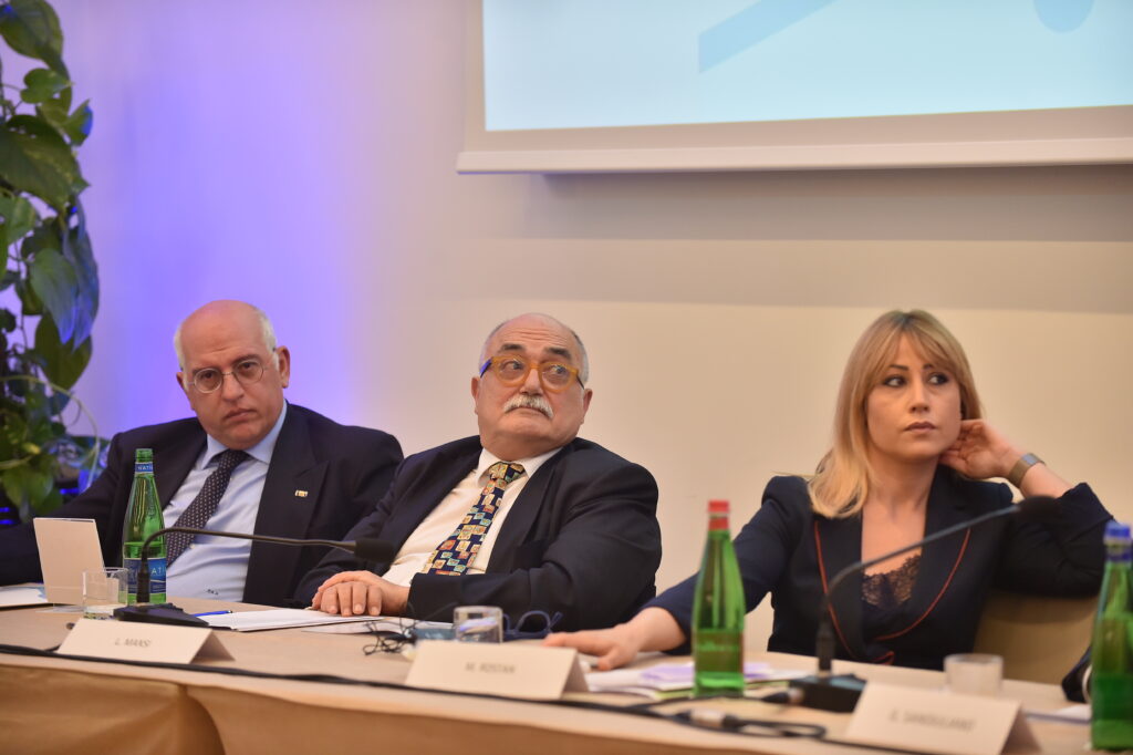 Rostan (Affari sociali): “Appello a Draghi per nuove assunzioni in Sanità”