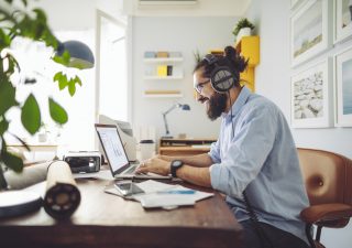 Smart working: se strutturale, imprese risparmierebbero 12,5 mld l’anno