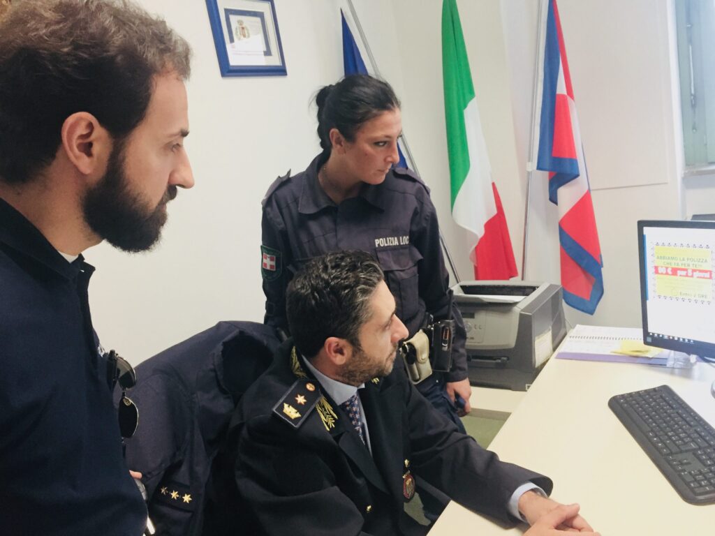 Truffe online: in Italia perdita media di 2 mila euro a persona