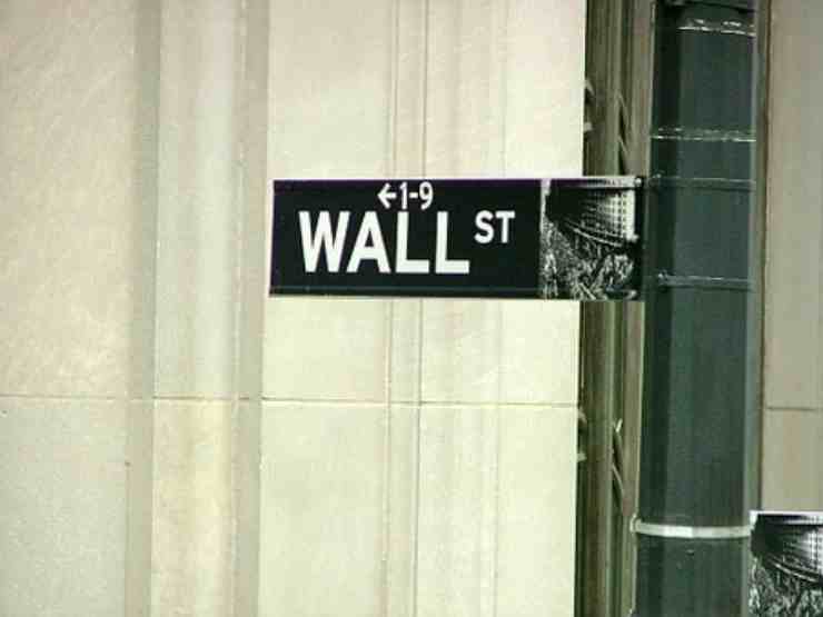 WALL STREET: mani forti sempre più prudenti