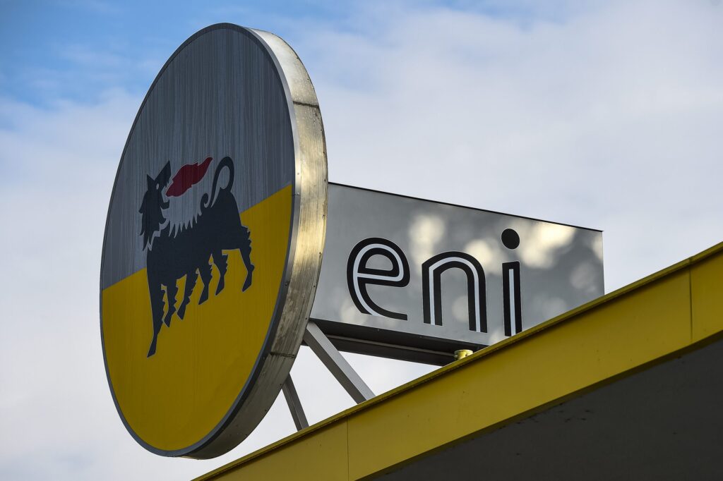 Eni chiude in rialzo in borsa dopo la joint venture con il Qatar. La nostra analisi tecnica sul titolo