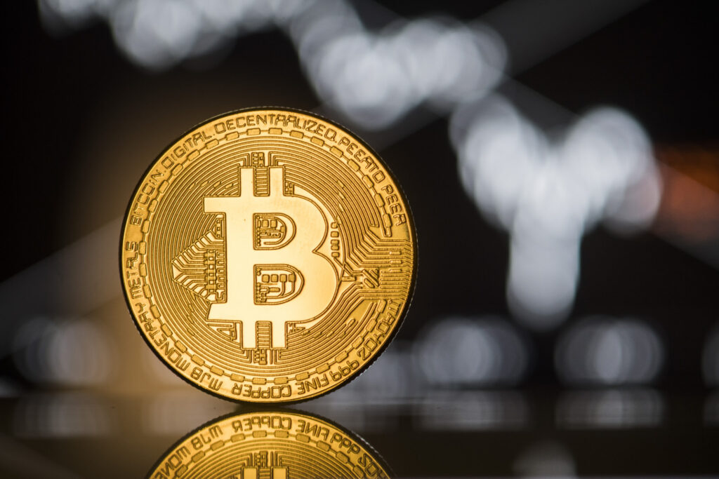 Il Bitcoin scende ancora sotto i 20 mila dollari. Cosa sta succedendo?