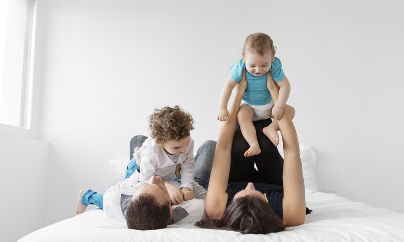 Mantenere un figlio, in Italia costa 640 euro al mese