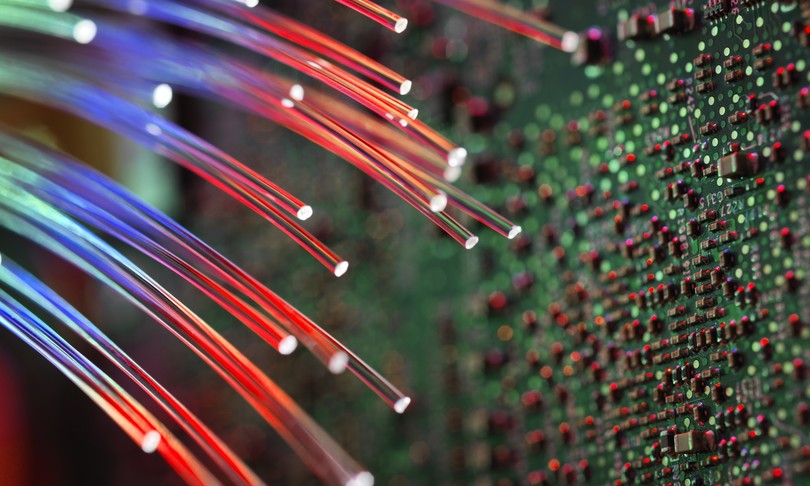 Perché le pubblicità sulla velocità della fibra non dicono la verità