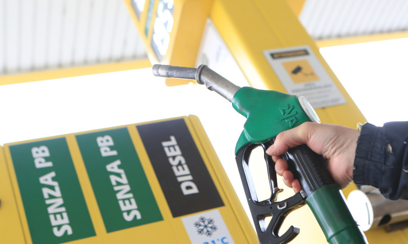 Proprogato fino al 2 agosto lo sconto di 30 centesimi sulla benzina