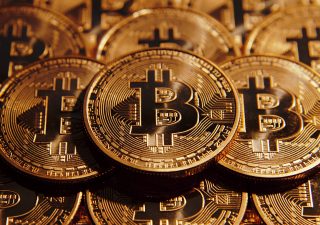 Il bitcoin cede il 2,25%, zavorrato dalle aspettative sull’inflazione Usa di giugno