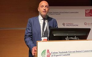 De Lise (commercialisti): “Una maxi-detrazione sui redditi per gli under 30”