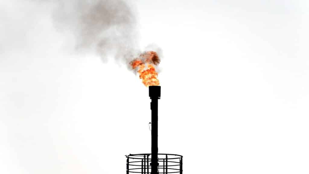 Allarme di Goldman Sachs: “500 euro al mese in bolletta a inizio 2023”