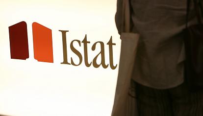 Inflazione record, a settembre sfiora il 9%. Alimentari ai massimi dal 1983
