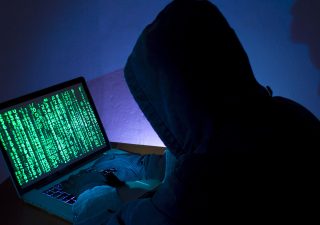 Nuovo attacco hacker al gas italiano, ora tocca al gruppo Canarbino