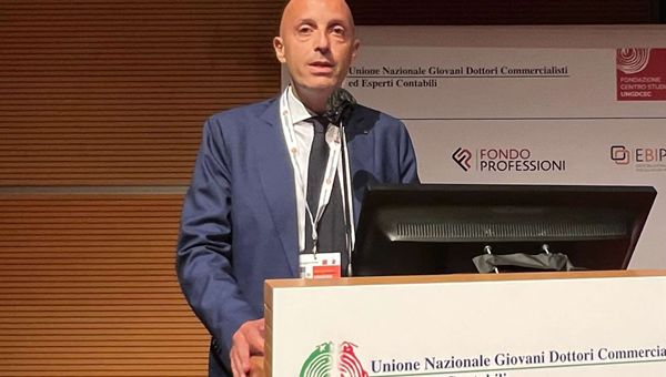 De Lise (commercialisti): Scelte lacunose sui delegati alla vendita, così addio specializzazioni