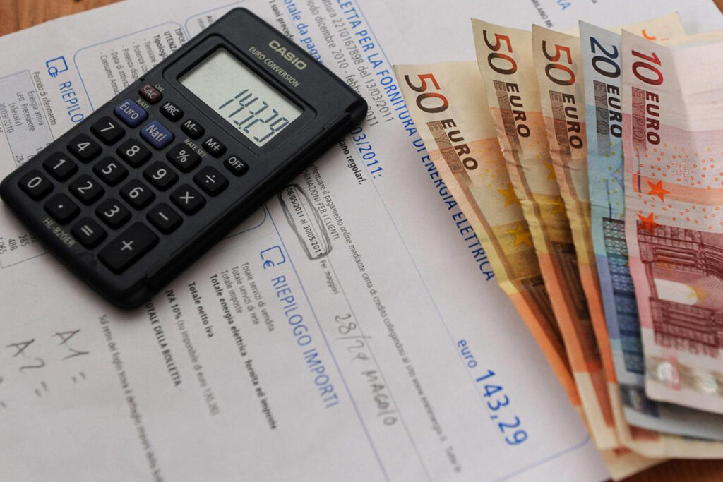 Il caro bollette frena gli investimenti