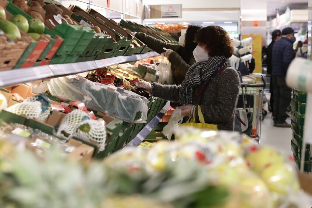 Inflazione e caro bollette tagliano le vendite