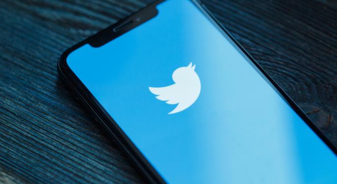 Twitter citato in giudizio dopo i licenziamenti avviati da Musk