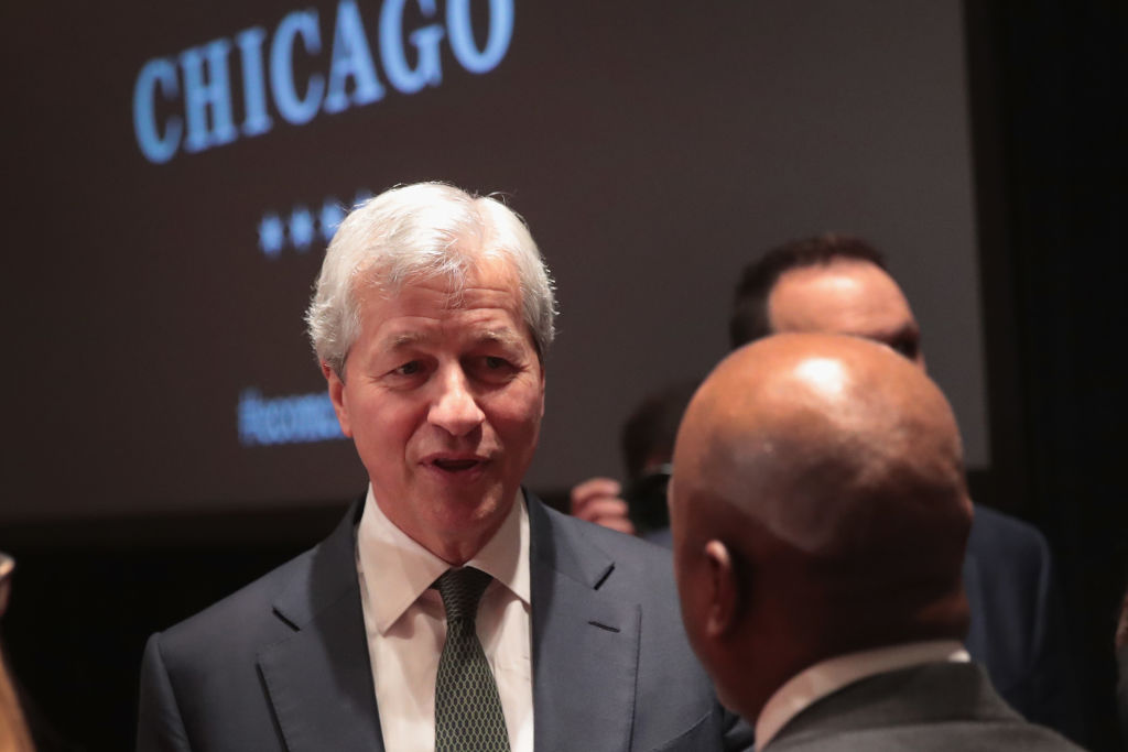 Dimon (J.p. Morgan): la Fed alzerà i tassi al 6%